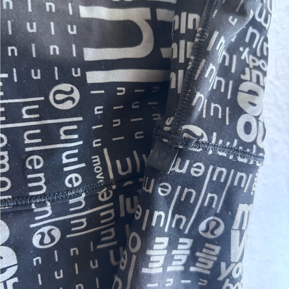 Lululemon Power Pivot Everlux Tank Top - Picture 3 of 4